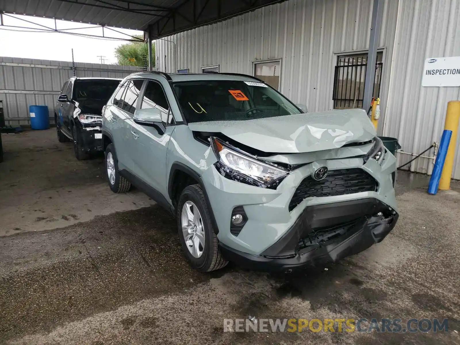 1 Photograph of a damaged car 2T3W1RFV6MC087646 TOYOTA RAV4 2021