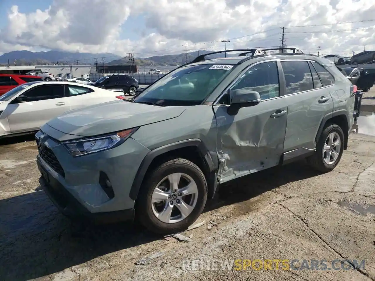 1 Photograph of a damaged car 2T3W1RFV6MC088389 TOYOTA RAV4 2021