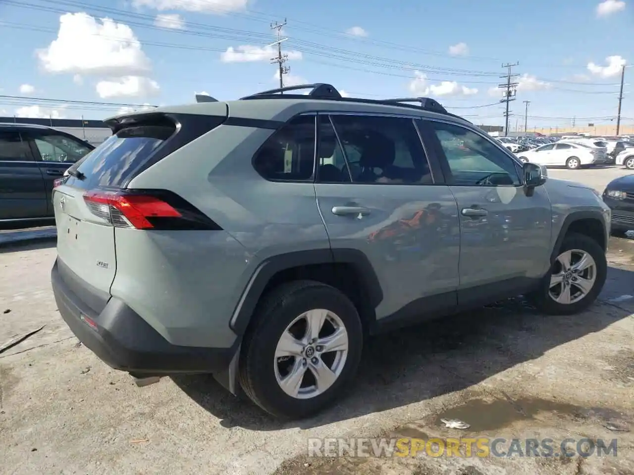 3 Photograph of a damaged car 2T3W1RFV6MC088389 TOYOTA RAV4 2021