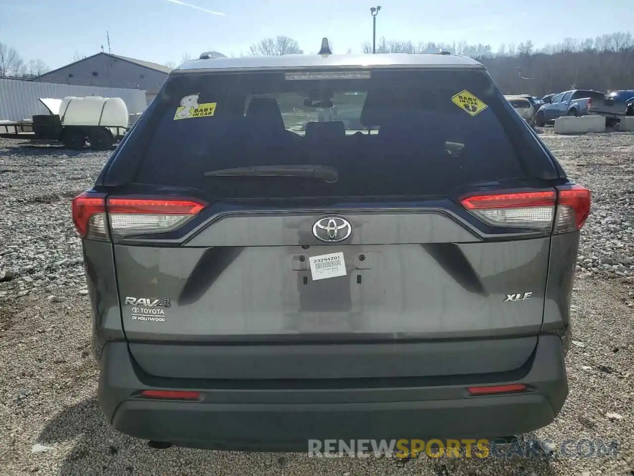 6 Photograph of a damaged car 2T3W1RFV6MC088800 TOYOTA RAV4 2021