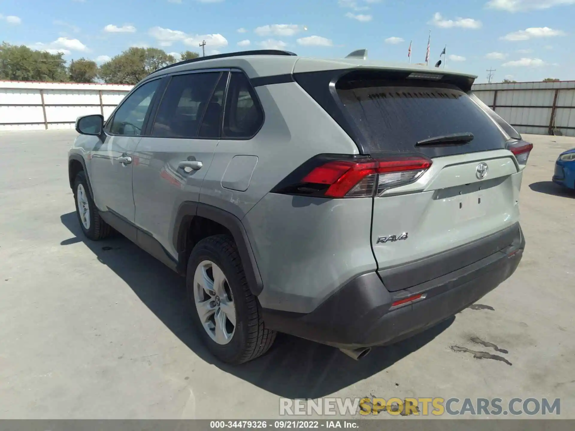 3 Photograph of a damaged car 2T3W1RFV6MC090739 TOYOTA RAV4 2021