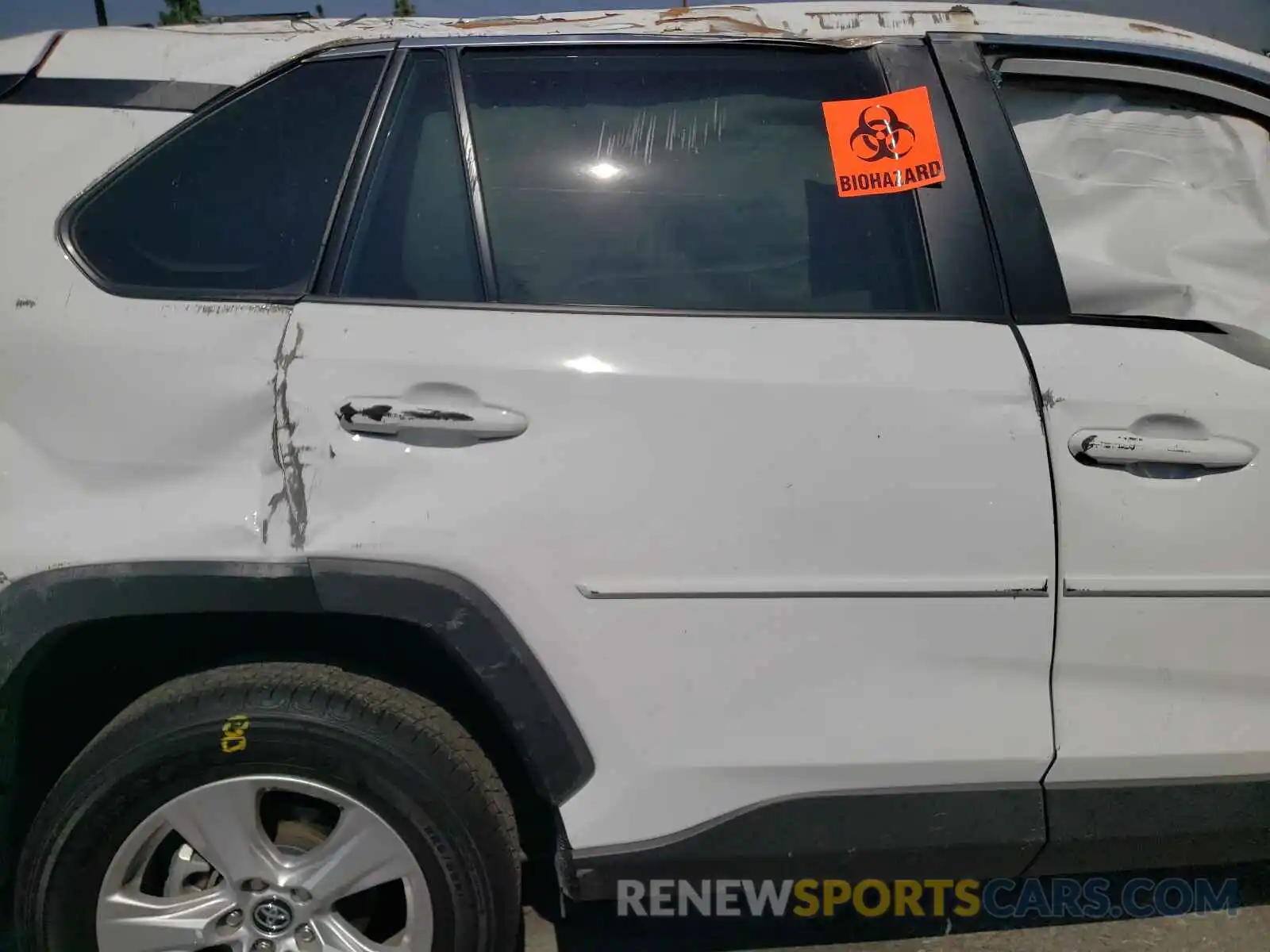 6 Photograph of a damaged car 2T3W1RFV6MC099053 TOYOTA RAV4 2021