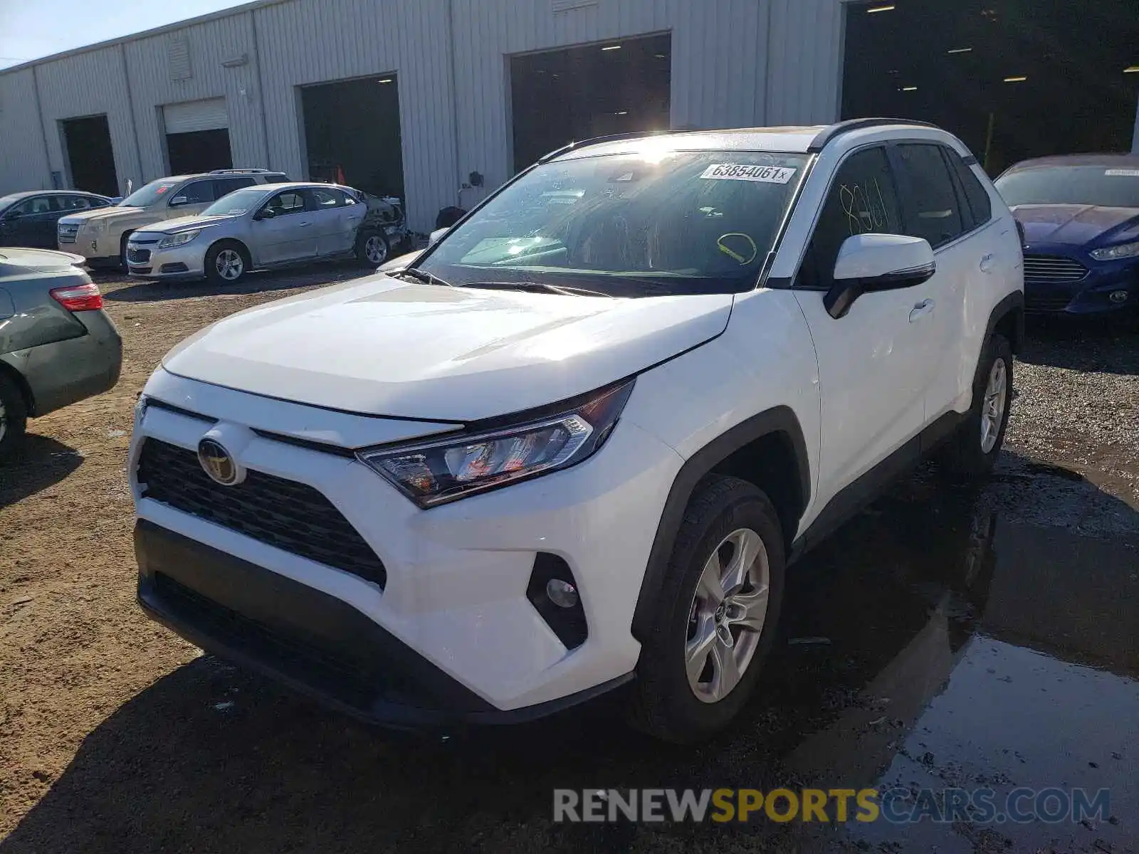 2 Photograph of a damaged car 2T3W1RFV6MC100590 TOYOTA RAV4 2021