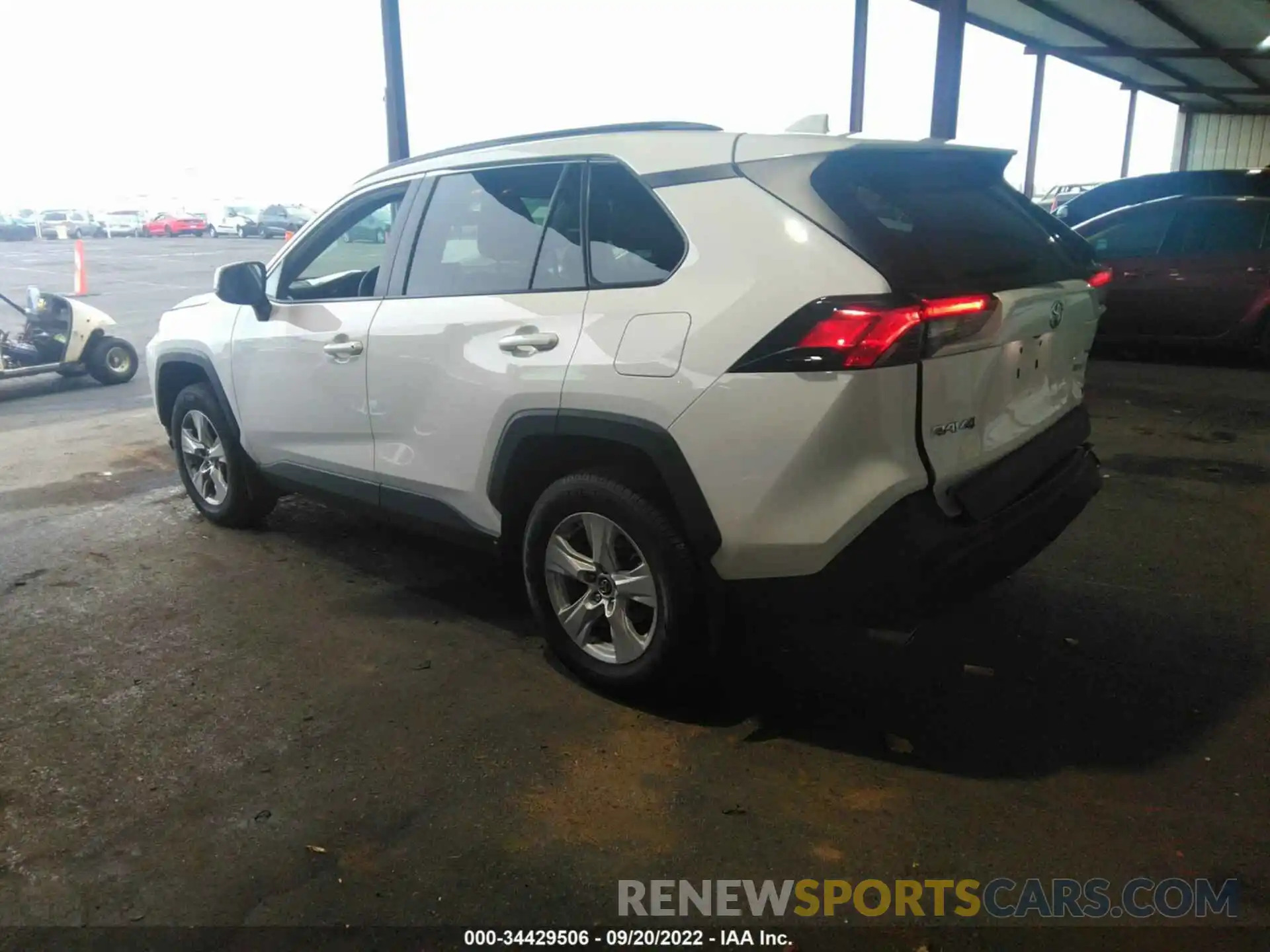 3 Photograph of a damaged car 2T3W1RFV6MC104591 TOYOTA RAV4 2021