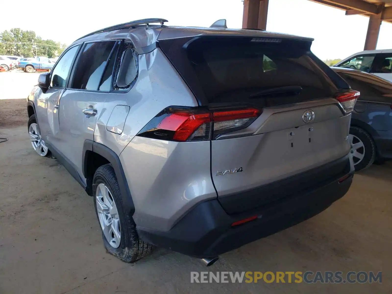 3 Photograph of a damaged car 2T3W1RFV6MC107460 TOYOTA RAV4 2021