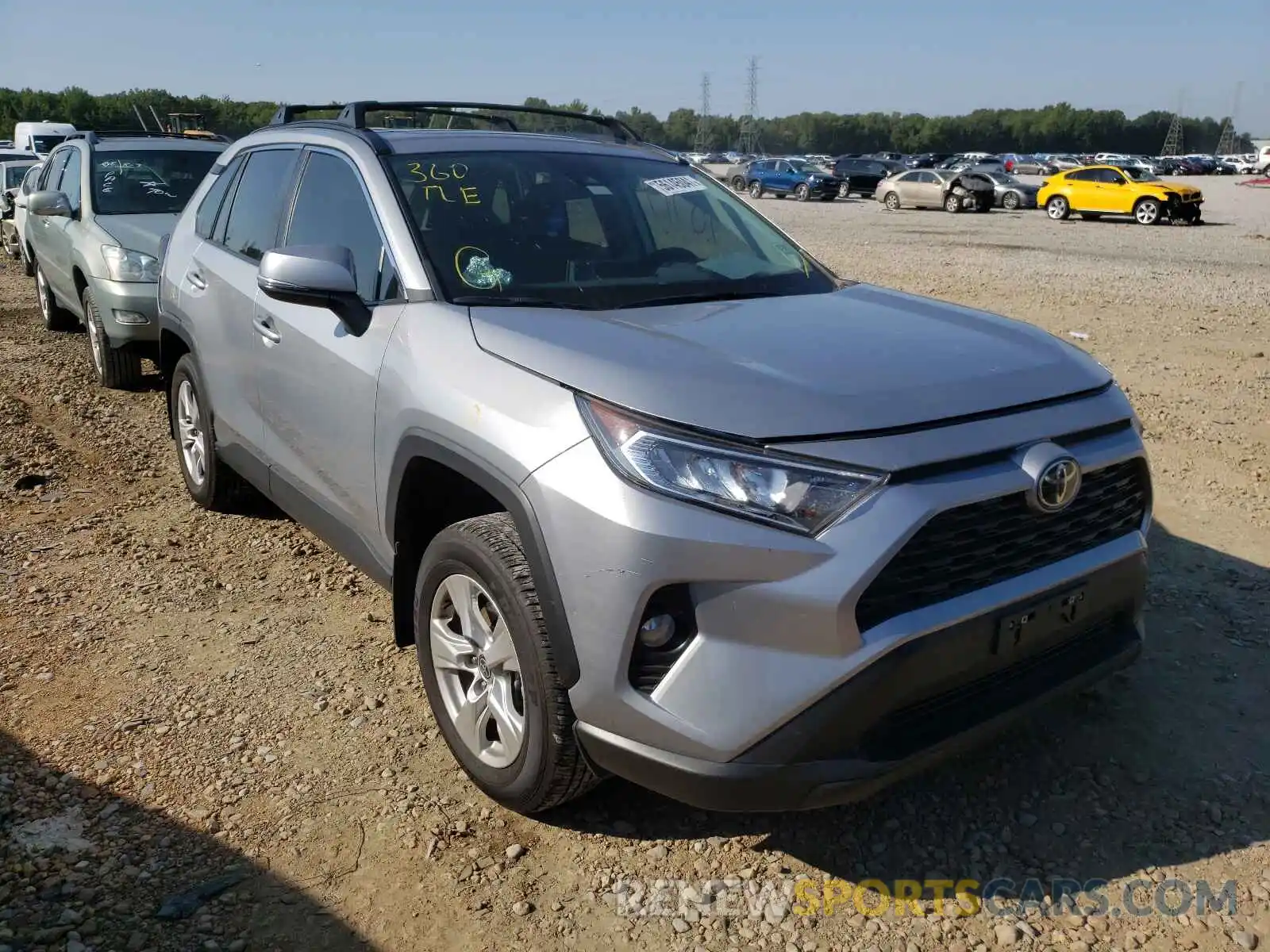 1 Photograph of a damaged car 2T3W1RFV6MC113078 TOYOTA RAV4 2021