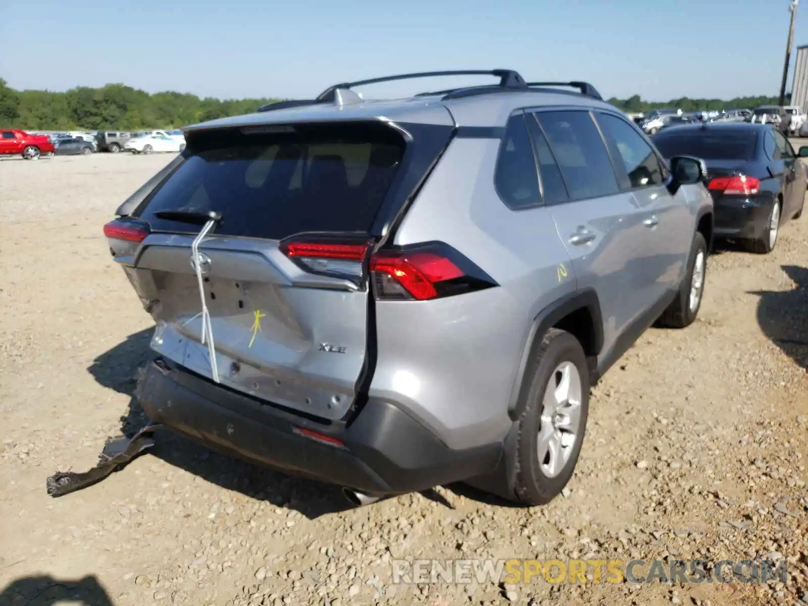 4 Photograph of a damaged car 2T3W1RFV6MC113078 TOYOTA RAV4 2021