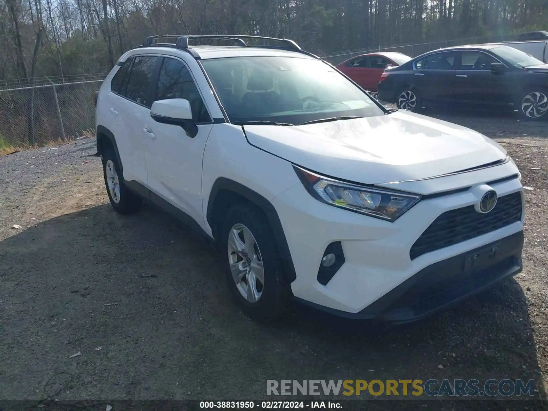 1 Photograph of a damaged car 2T3W1RFV6MC113825 TOYOTA RAV4 2021