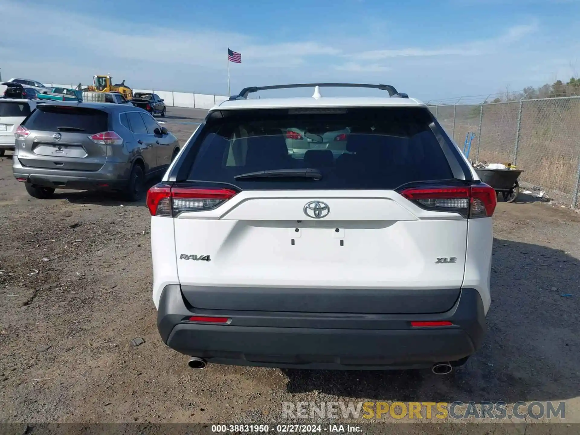 17 Photograph of a damaged car 2T3W1RFV6MC113825 TOYOTA RAV4 2021