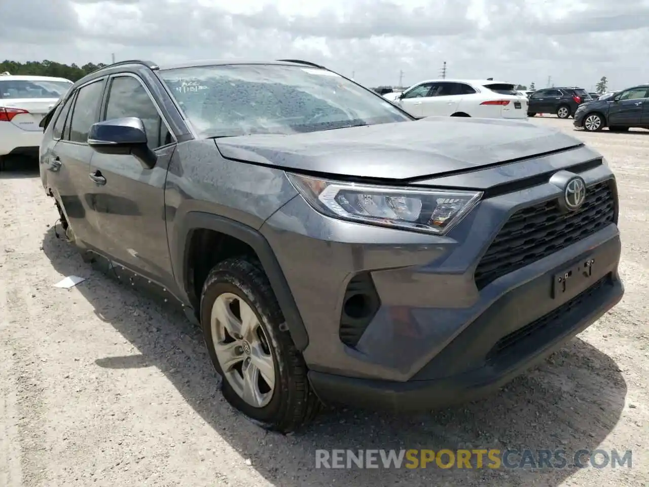 1 Photograph of a damaged car 2T3W1RFV6MC119270 TOYOTA RAV4 2021