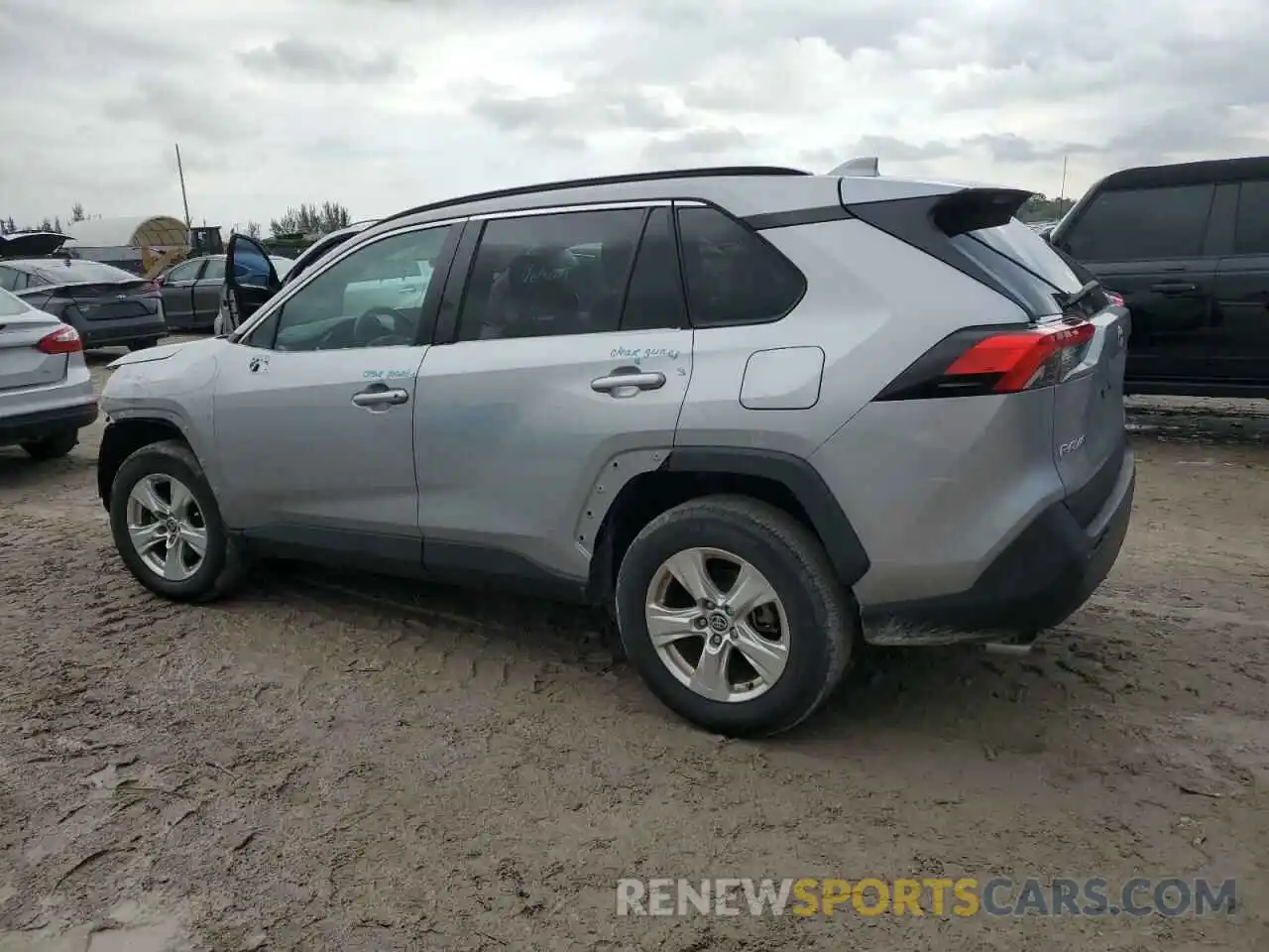 2 Photograph of a damaged car 2T3W1RFV6MC126283 TOYOTA RAV4 2021