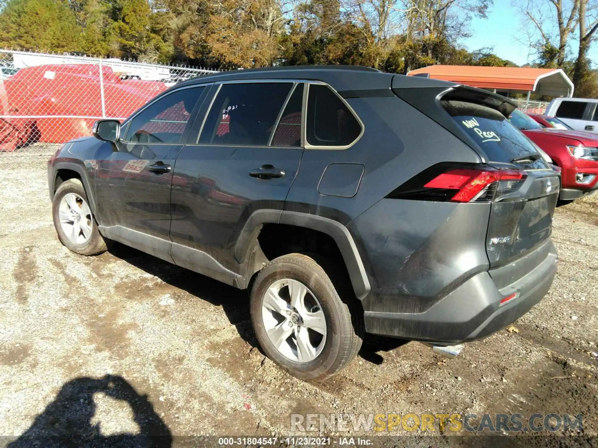 3 Photograph of a damaged car 2T3W1RFV6MC138546 TOYOTA RAV4 2021