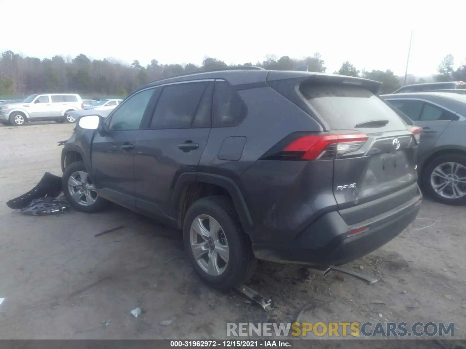 3 Photograph of a damaged car 2T3W1RFV6MC141060 TOYOTA RAV4 2021