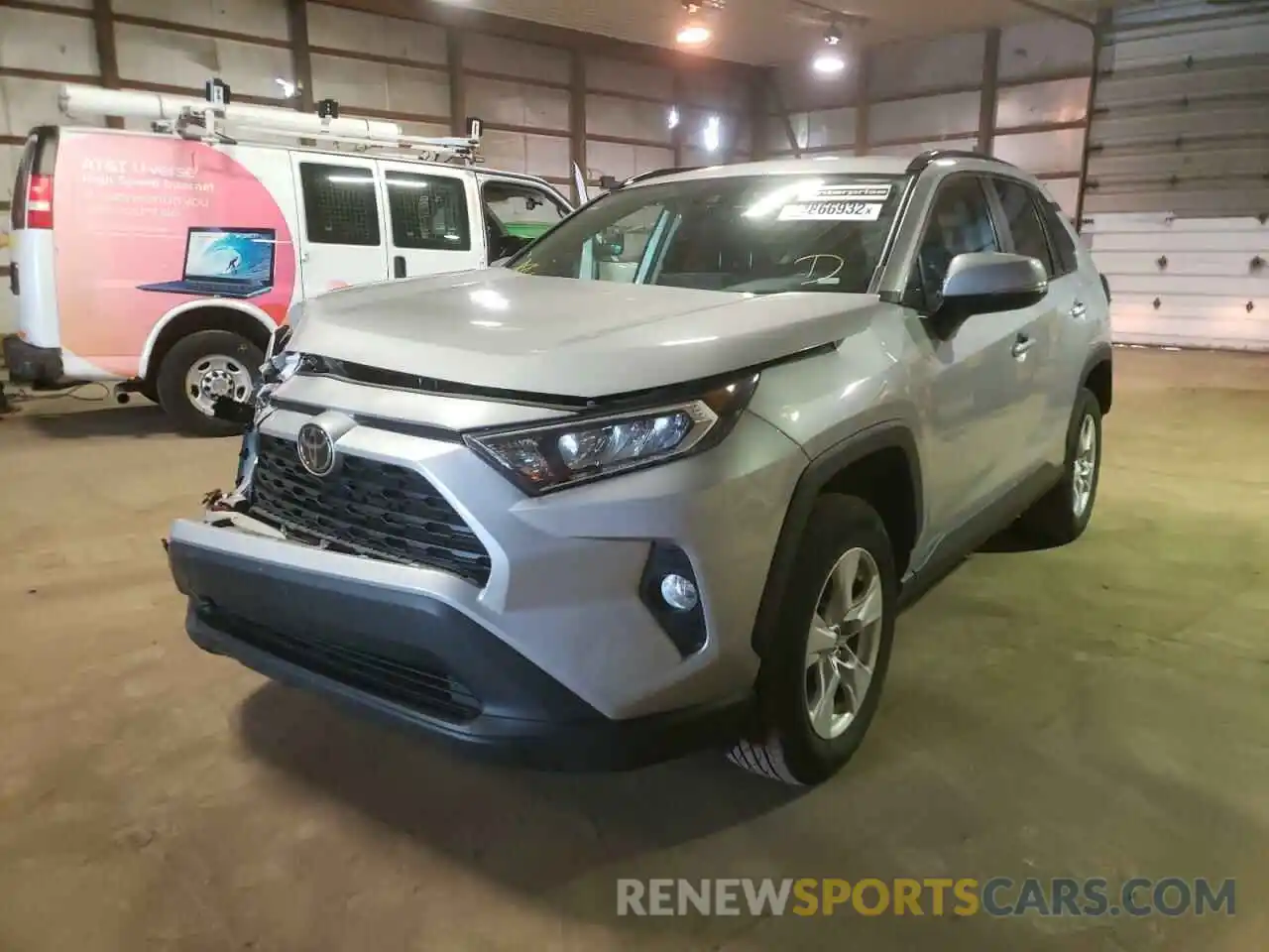 2 Photograph of a damaged car 2T3W1RFV6MW107313 TOYOTA RAV4 2021