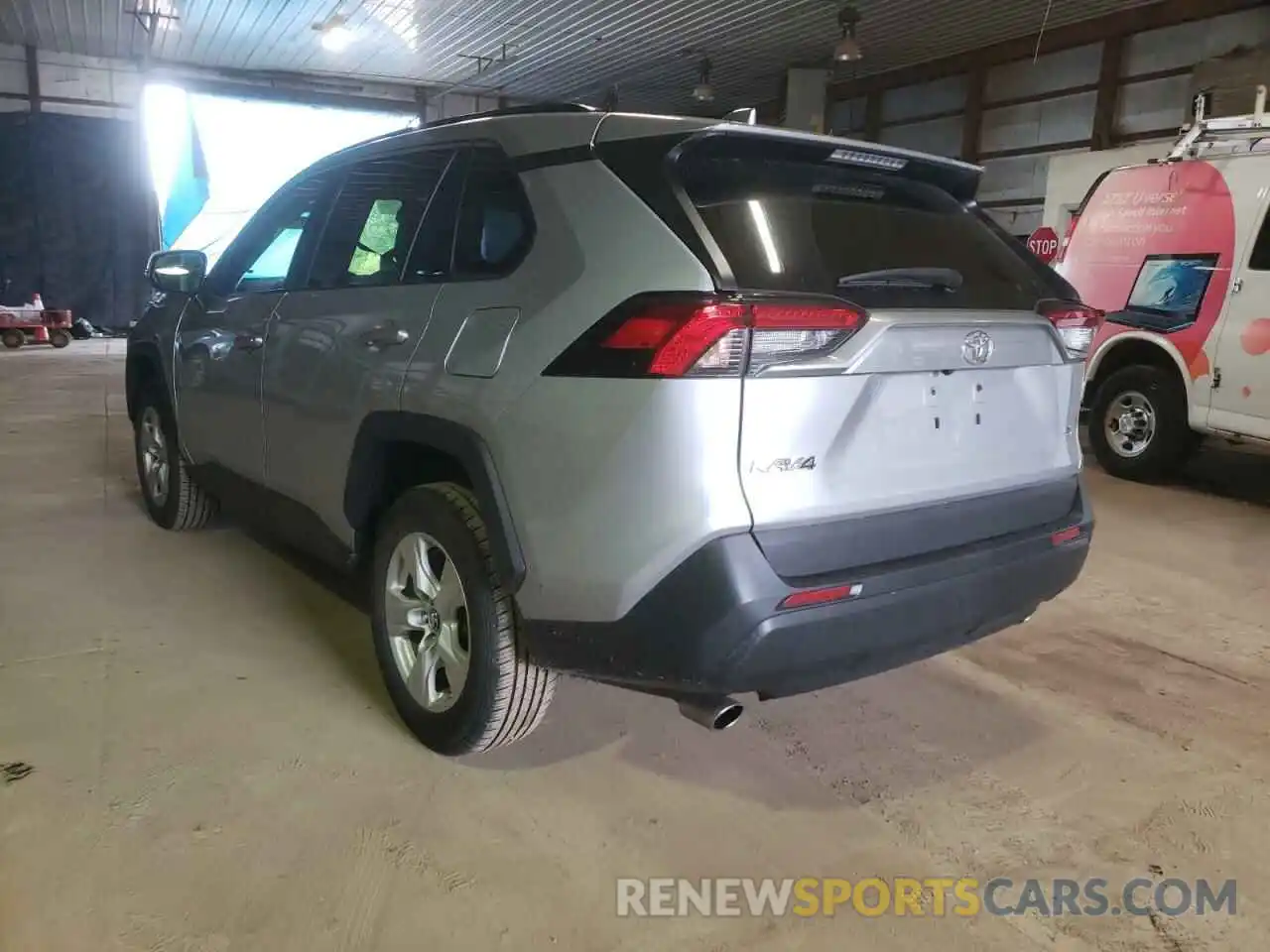 3 Photograph of a damaged car 2T3W1RFV6MW107313 TOYOTA RAV4 2021