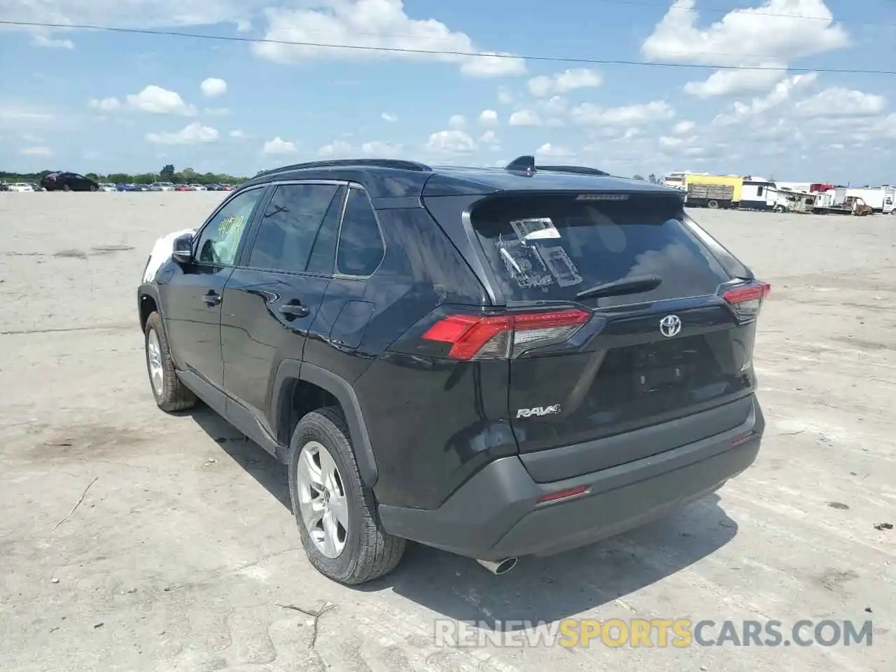 3 Photograph of a damaged car 2T3W1RFV6MW113144 TOYOTA RAV4 2021