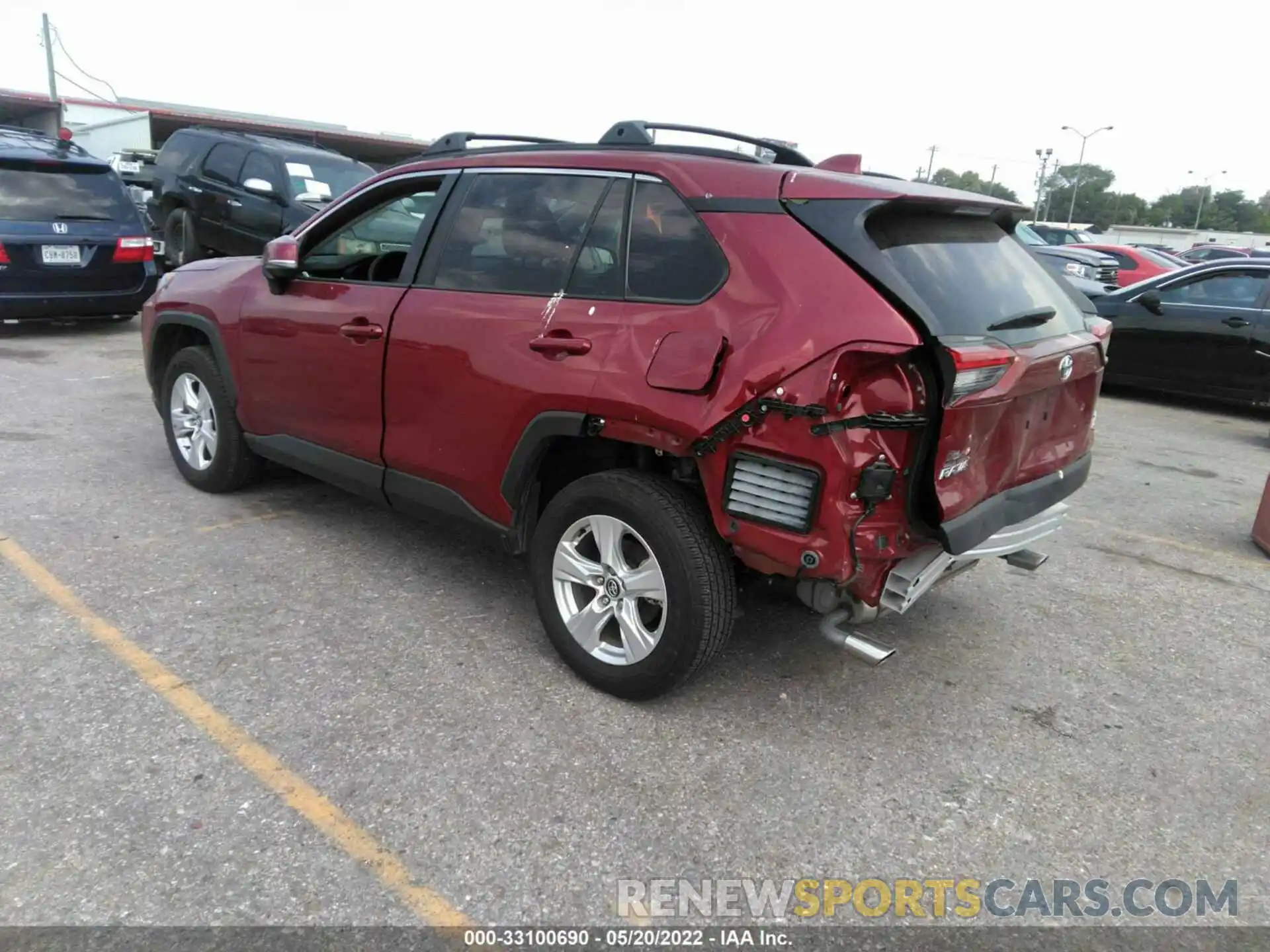 3 Photograph of a damaged car 2T3W1RFV6MW114276 TOYOTA RAV4 2021