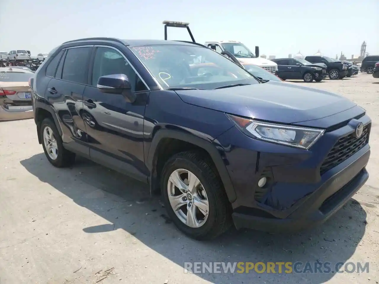 1 Photograph of a damaged car 2T3W1RFV6MW118215 TOYOTA RAV4 2021