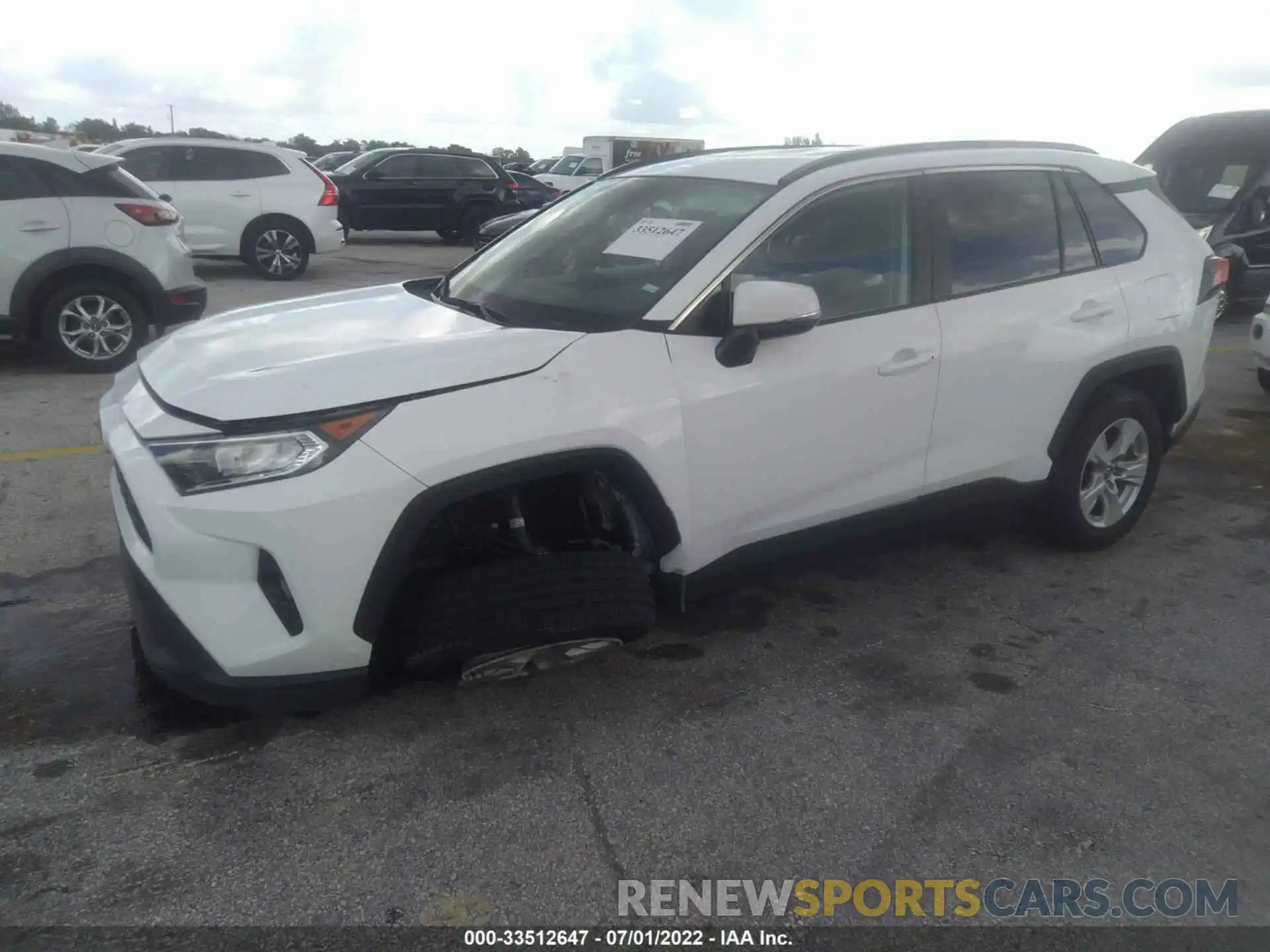 2 Photograph of a damaged car 2T3W1RFV6MW118747 TOYOTA RAV4 2021