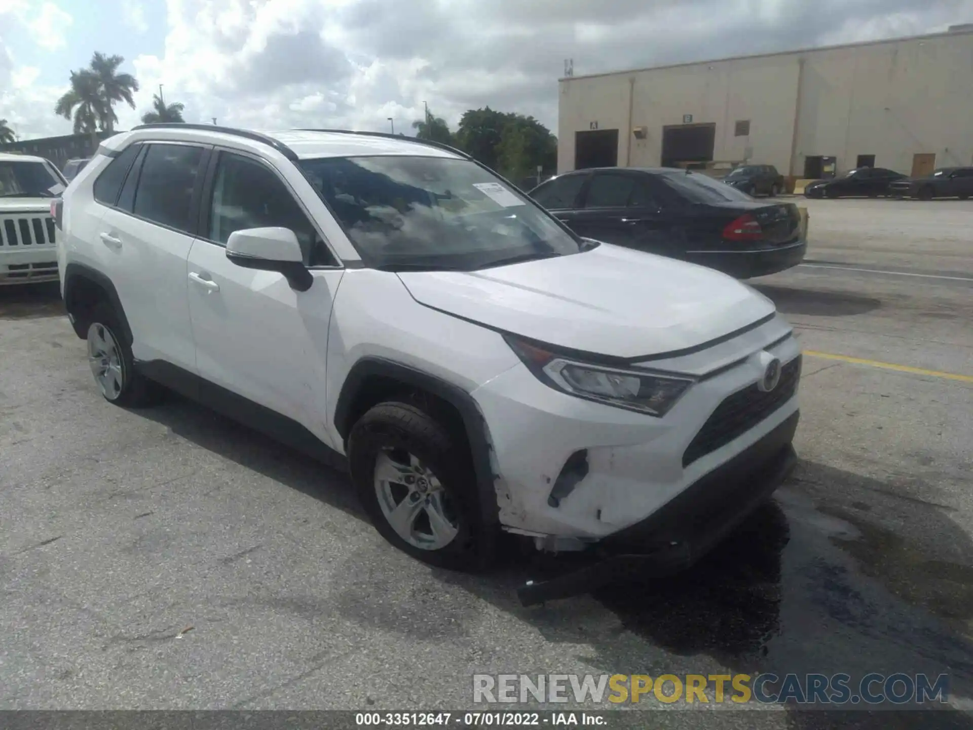 6 Photograph of a damaged car 2T3W1RFV6MW118747 TOYOTA RAV4 2021