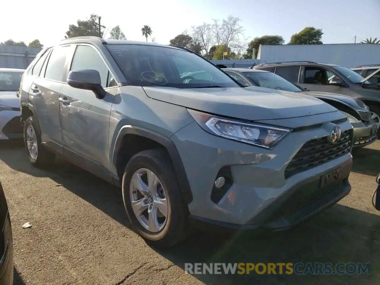 1 Photograph of a damaged car 2T3W1RFV6MW122684 TOYOTA RAV4 2021