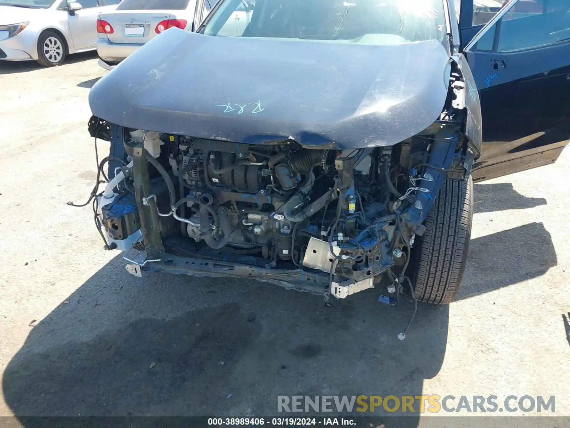 6 Photograph of a damaged car 2T3W1RFV6MW128064 TOYOTA RAV4 2021