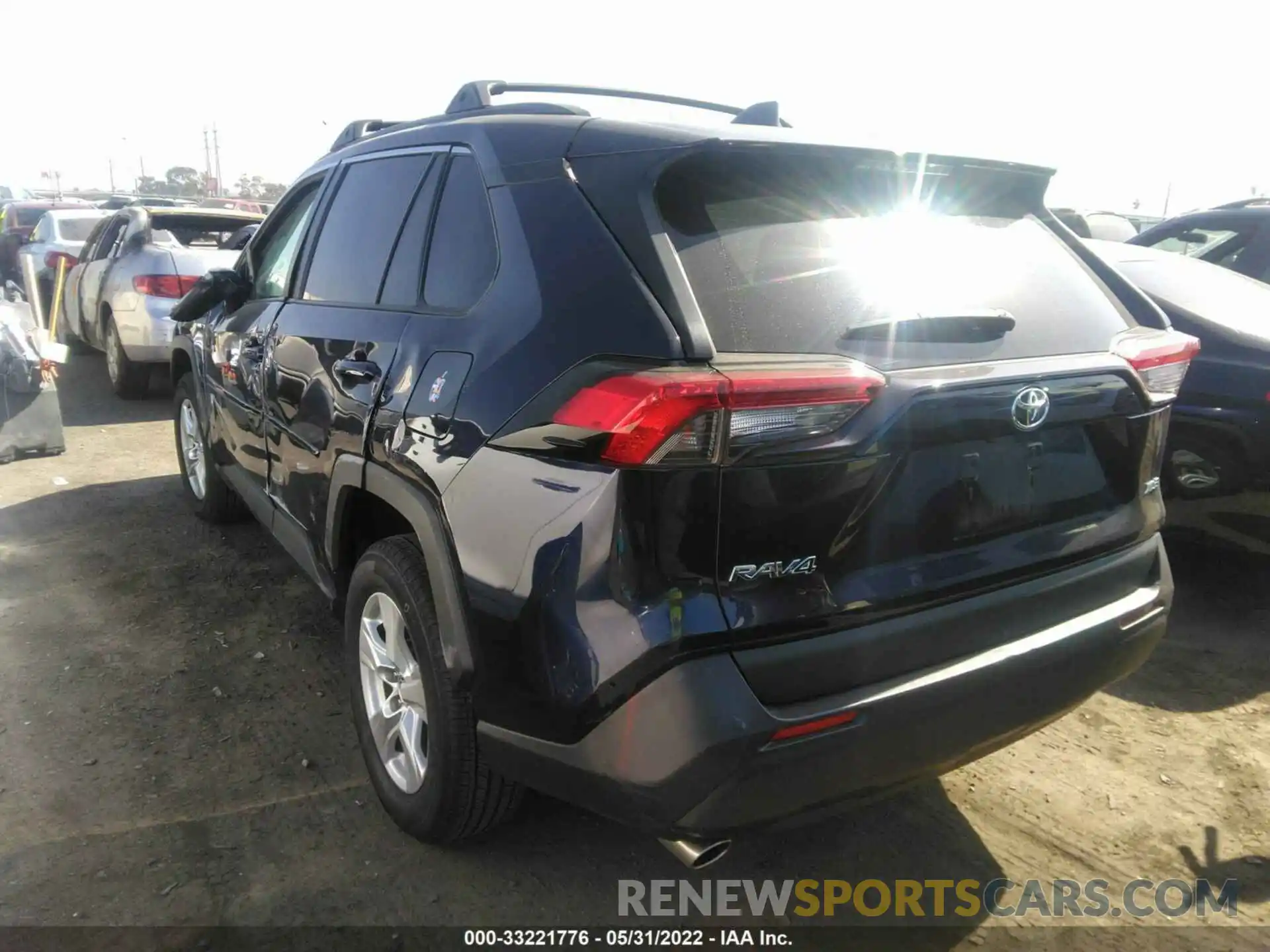 3 Photograph of a damaged car 2T3W1RFV6MW130347 TOYOTA RAV4 2021