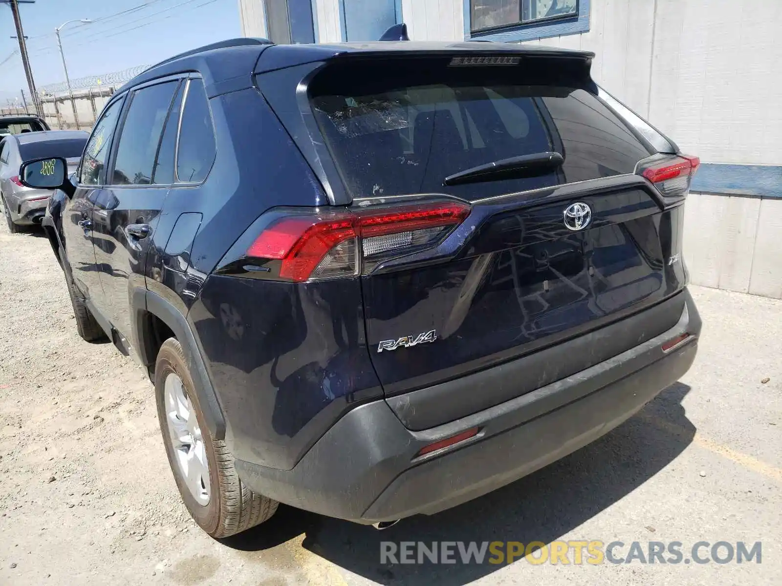 3 Photograph of a damaged car 2T3W1RFV6MW132454 TOYOTA RAV4 2021