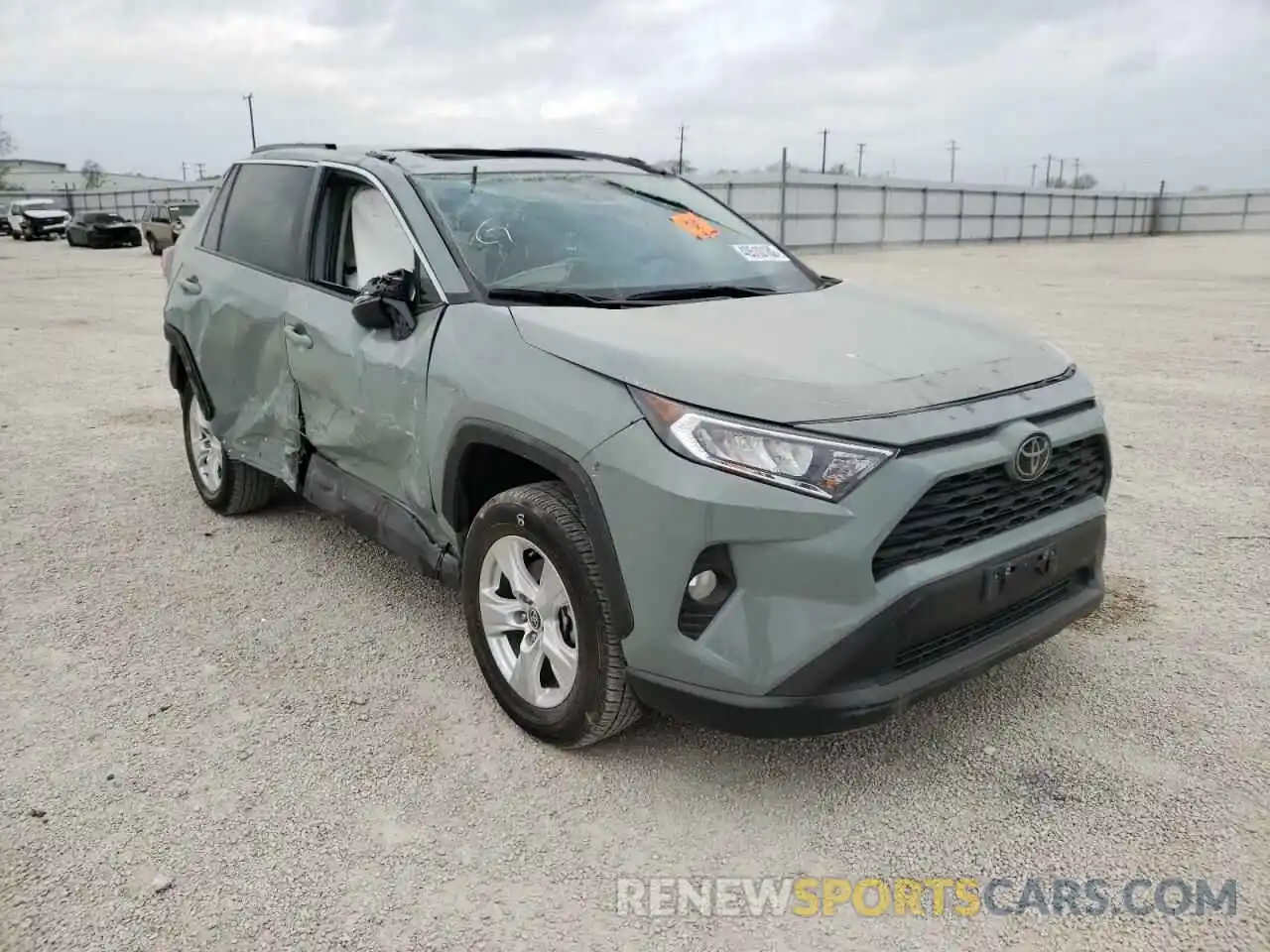 1 Photograph of a damaged car 2T3W1RFV6MW133118 TOYOTA RAV4 2021