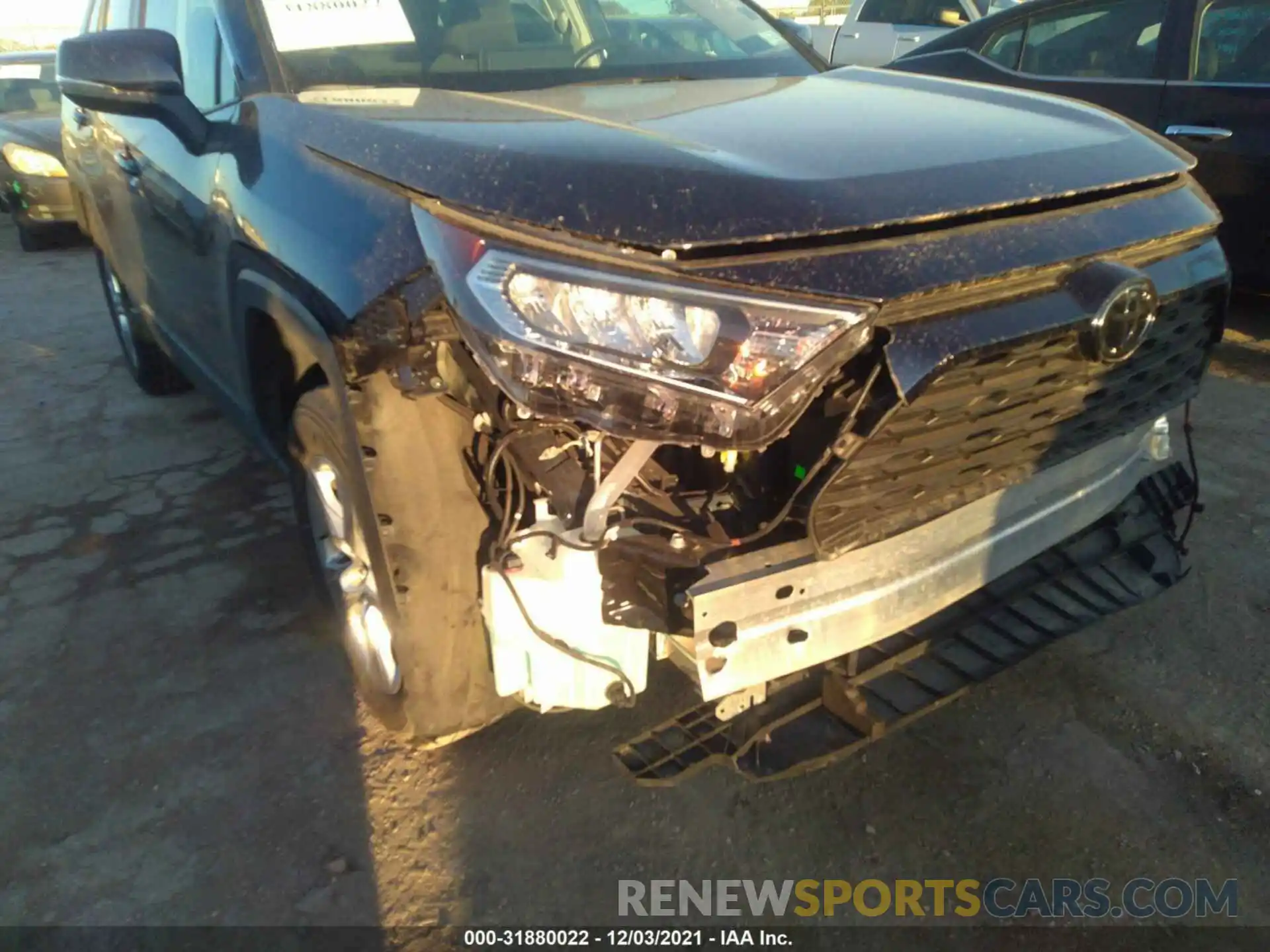 6 Photograph of a damaged car 2T3W1RFV6MW143034 TOYOTA RAV4 2021