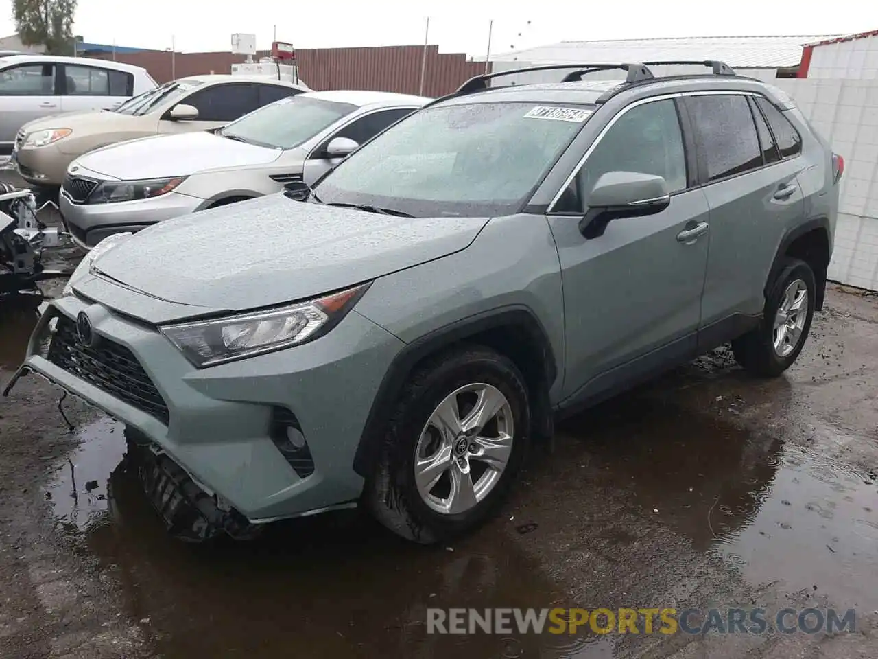 1 Photograph of a damaged car 2T3W1RFV6MW161503 TOYOTA RAV4 2021