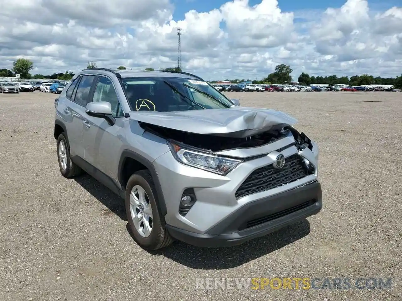 1 Photograph of a damaged car 2T3W1RFV6MW162005 TOYOTA RAV4 2021