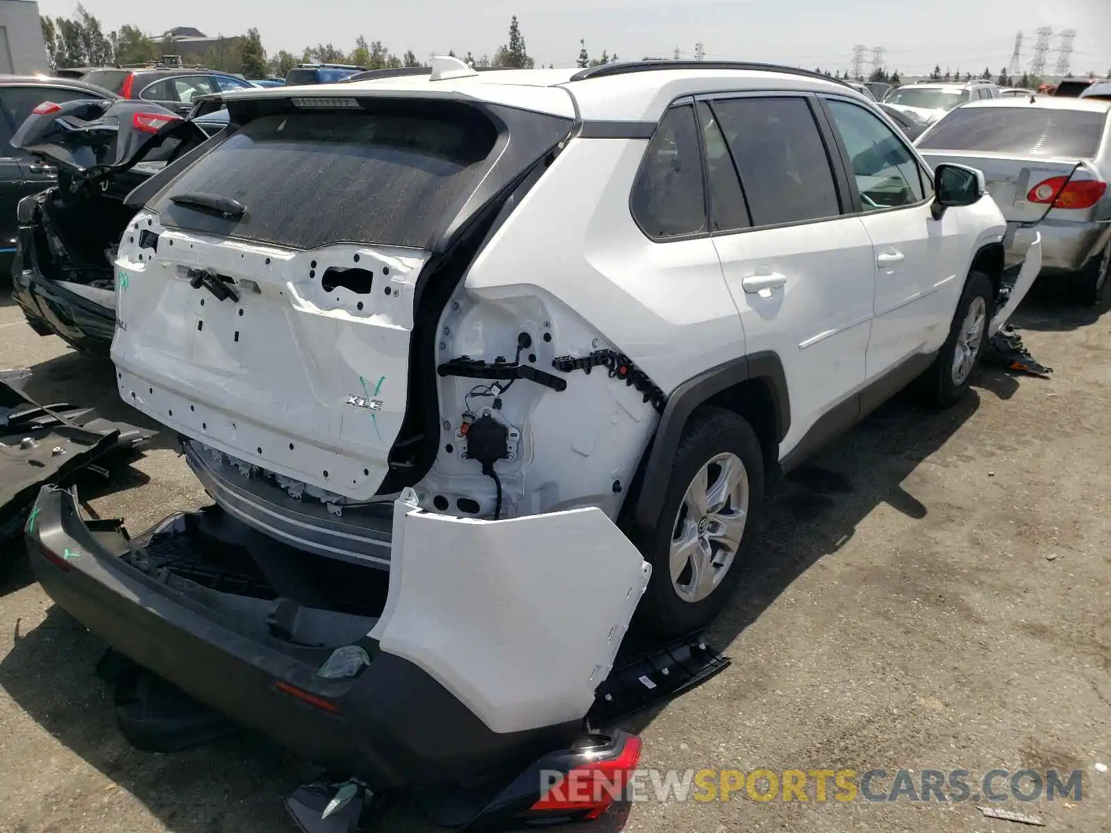 4 Photograph of a damaged car 2T3W1RFV7MC094783 TOYOTA RAV4 2021