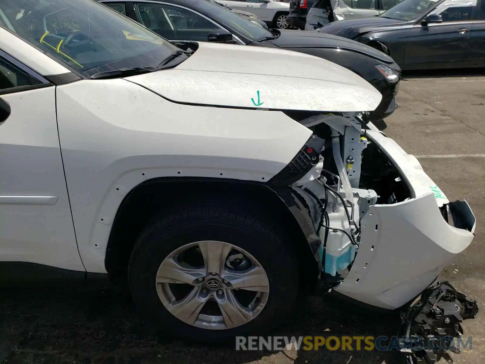 9 Photograph of a damaged car 2T3W1RFV7MC094783 TOYOTA RAV4 2021