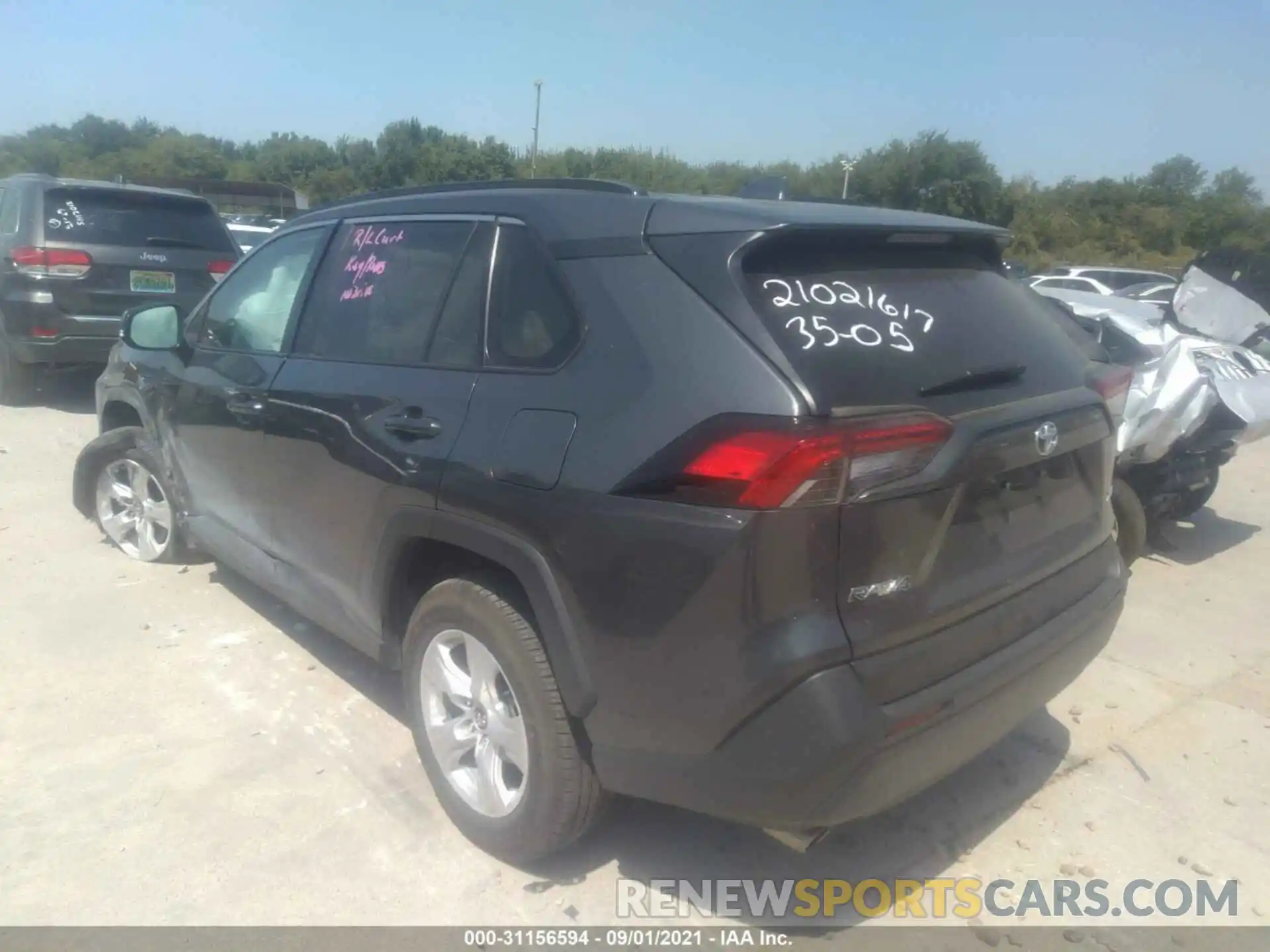 3 Photograph of a damaged car 2T3W1RFV7MC102395 TOYOTA RAV4 2021