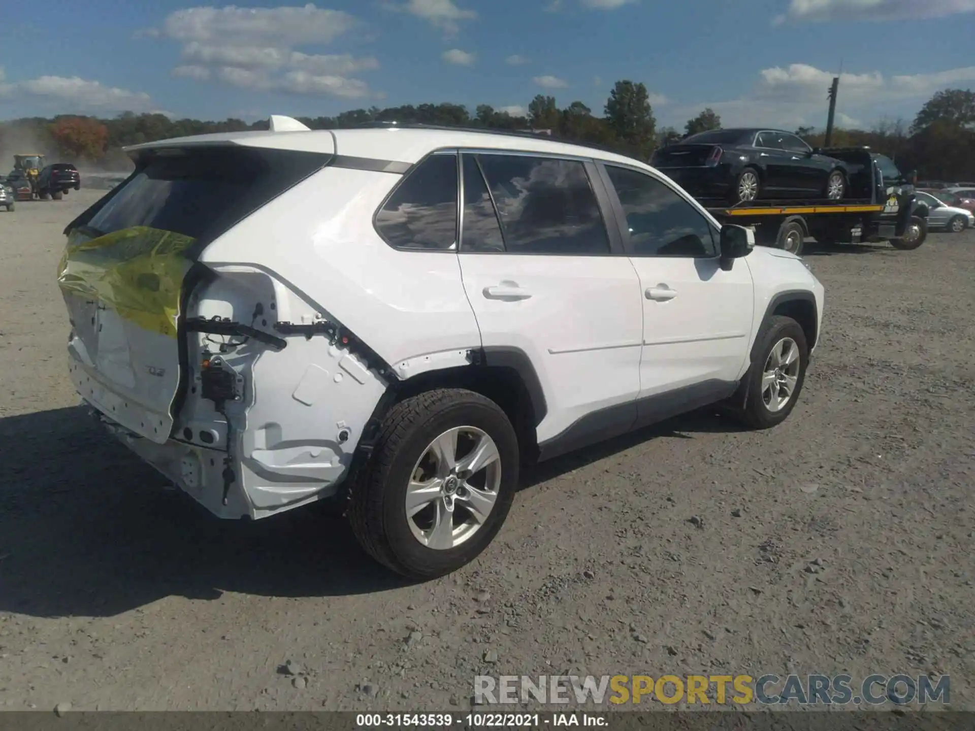 4 Photograph of a damaged car 2T3W1RFV7MC103868 TOYOTA RAV4 2021