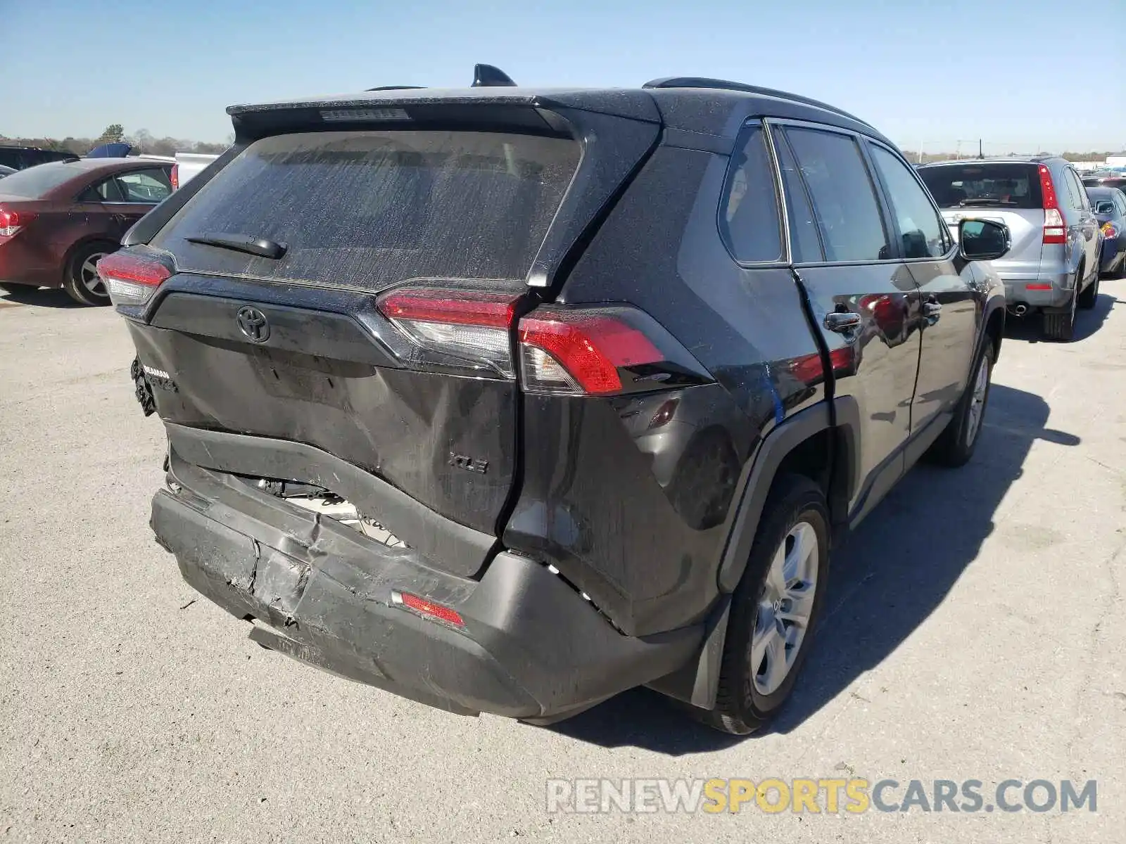 4 Photograph of a damaged car 2T3W1RFV7MC104339 TOYOTA RAV4 2021