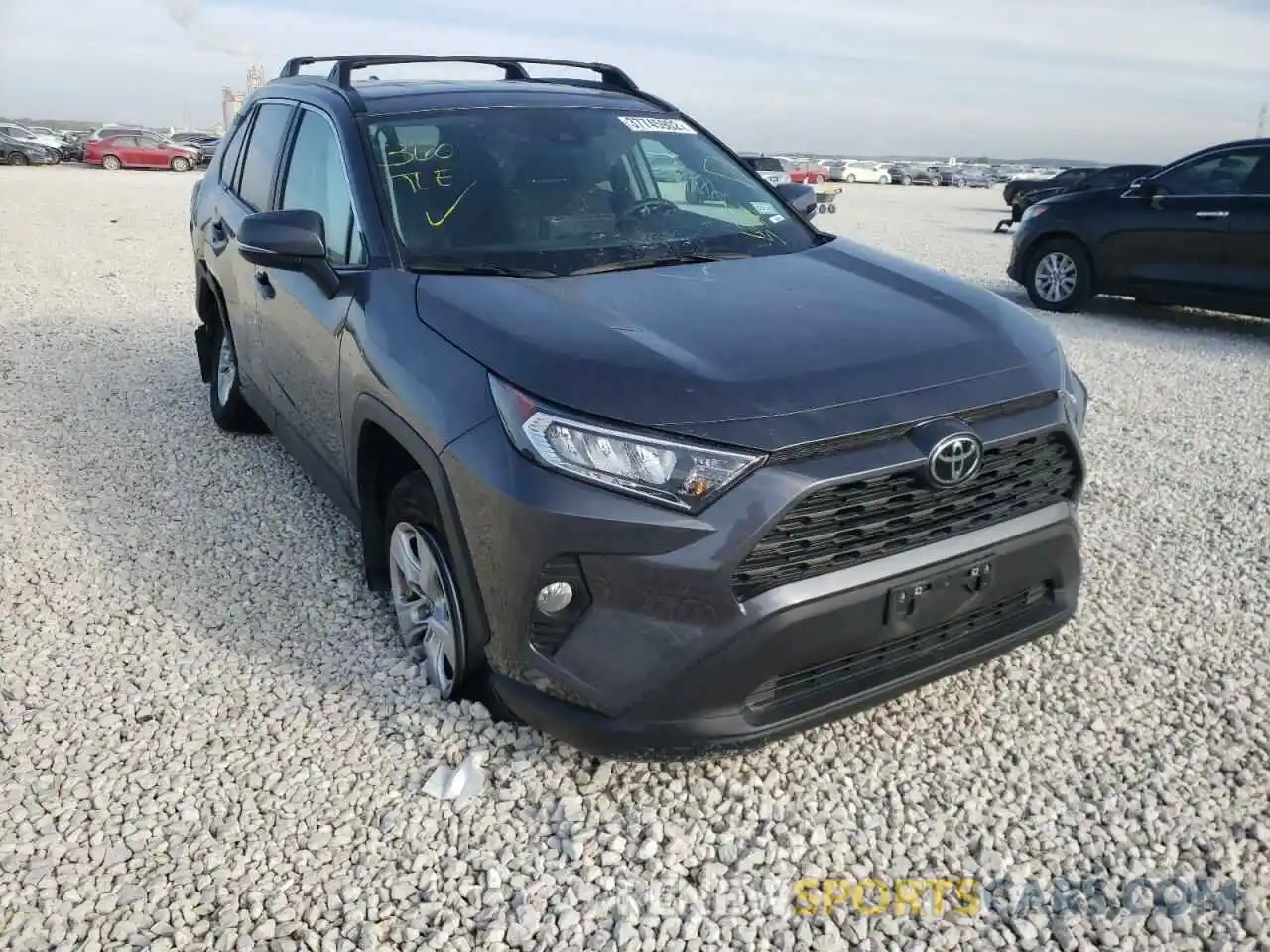 1 Photograph of a damaged car 2T3W1RFV7MC127538 TOYOTA RAV4 2021