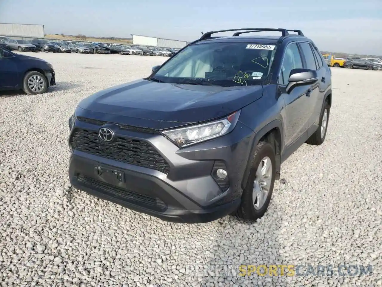 2 Фотография поврежденного автомобиля 2T3W1RFV7MC127538 TOYOTA RAV4 2021