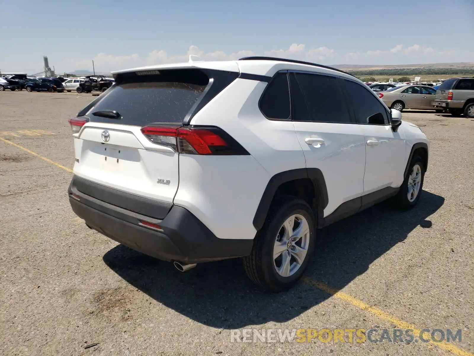 4 Photograph of a damaged car 2T3W1RFV7MC128849 TOYOTA RAV4 2021