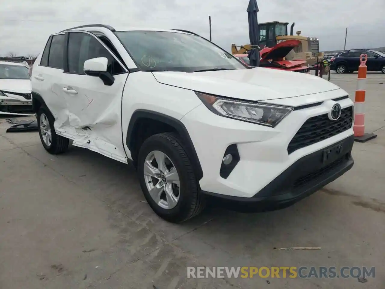 1 Photograph of a damaged car 2T3W1RFV7MC143979 TOYOTA RAV4 2021