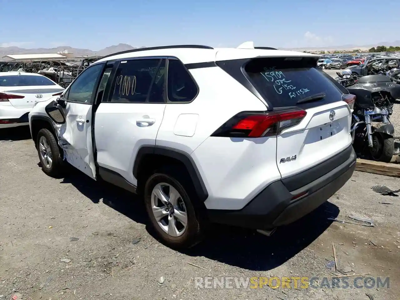 3 Photograph of a damaged car 2T3W1RFV7MC147207 TOYOTA RAV4 2021