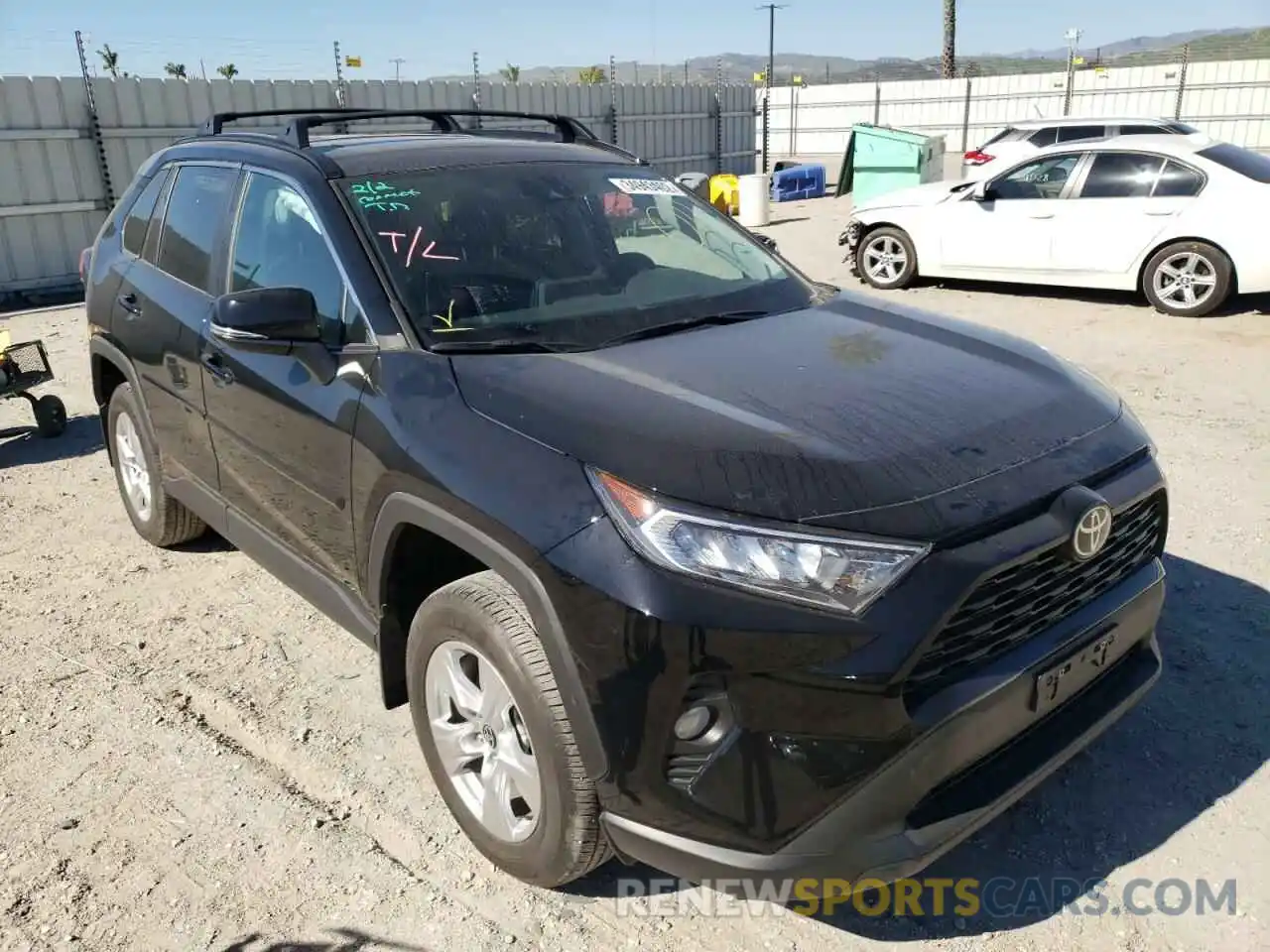 1 Фотография поврежденного автомобиля 2T3W1RFV7MC148521 TOYOTA RAV4 2021