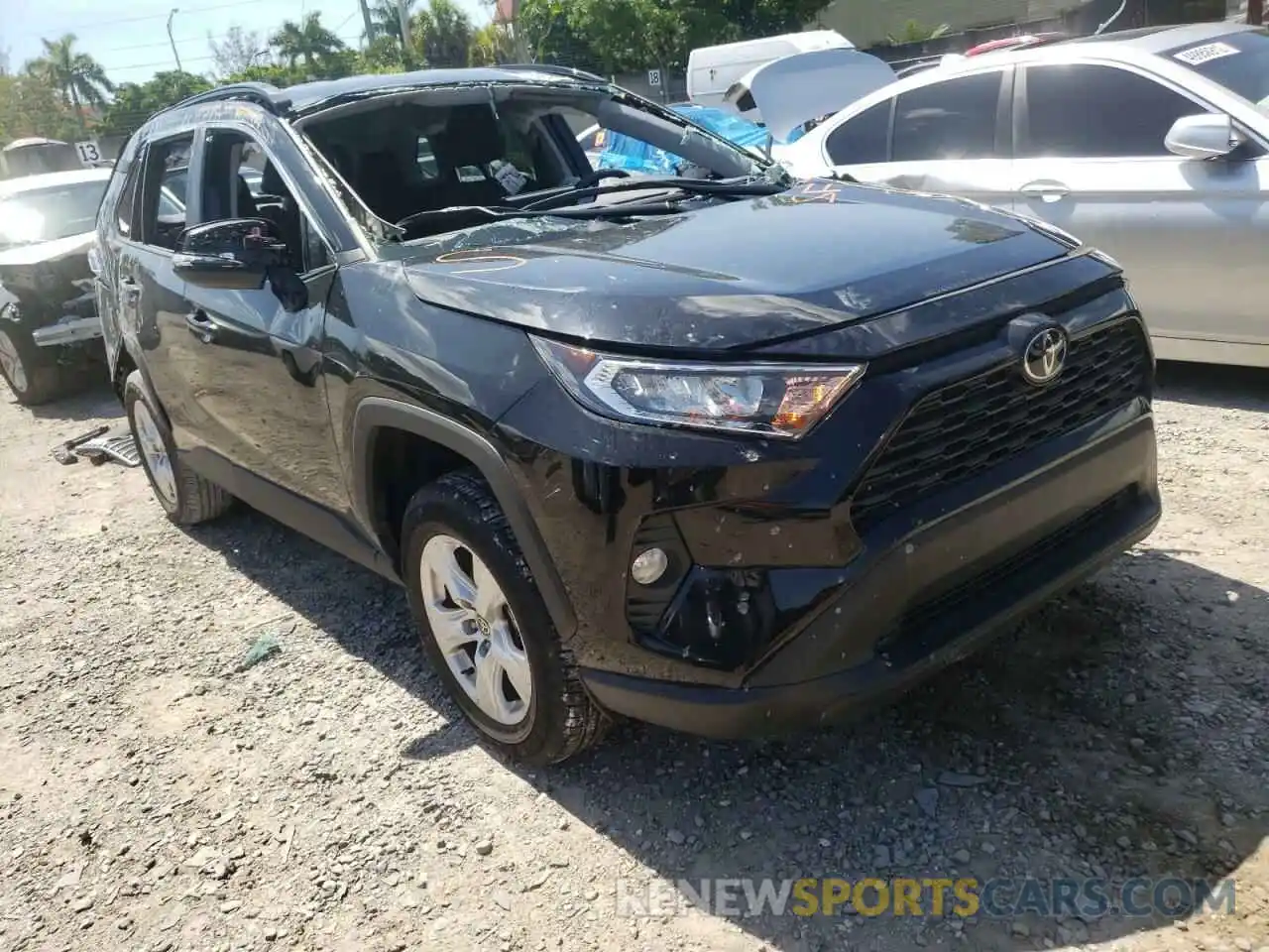 1 Photograph of a damaged car 2T3W1RFV7MC156036 TOYOTA RAV4 2021