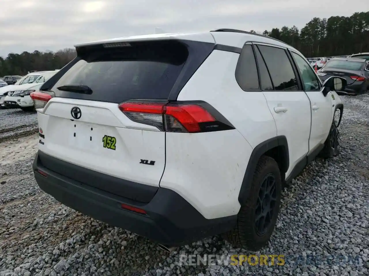 4 Photograph of a damaged car 2T3W1RFV7MC160782 TOYOTA RAV4 2021