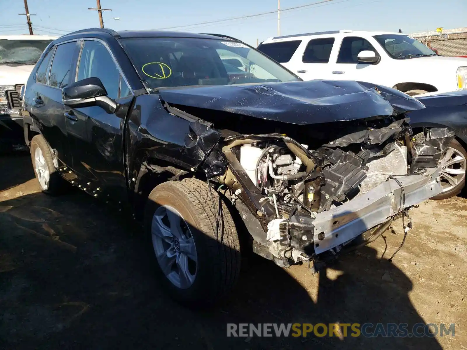 1 Photograph of a damaged car 2T3W1RFV7MW104288 TOYOTA RAV4 2021