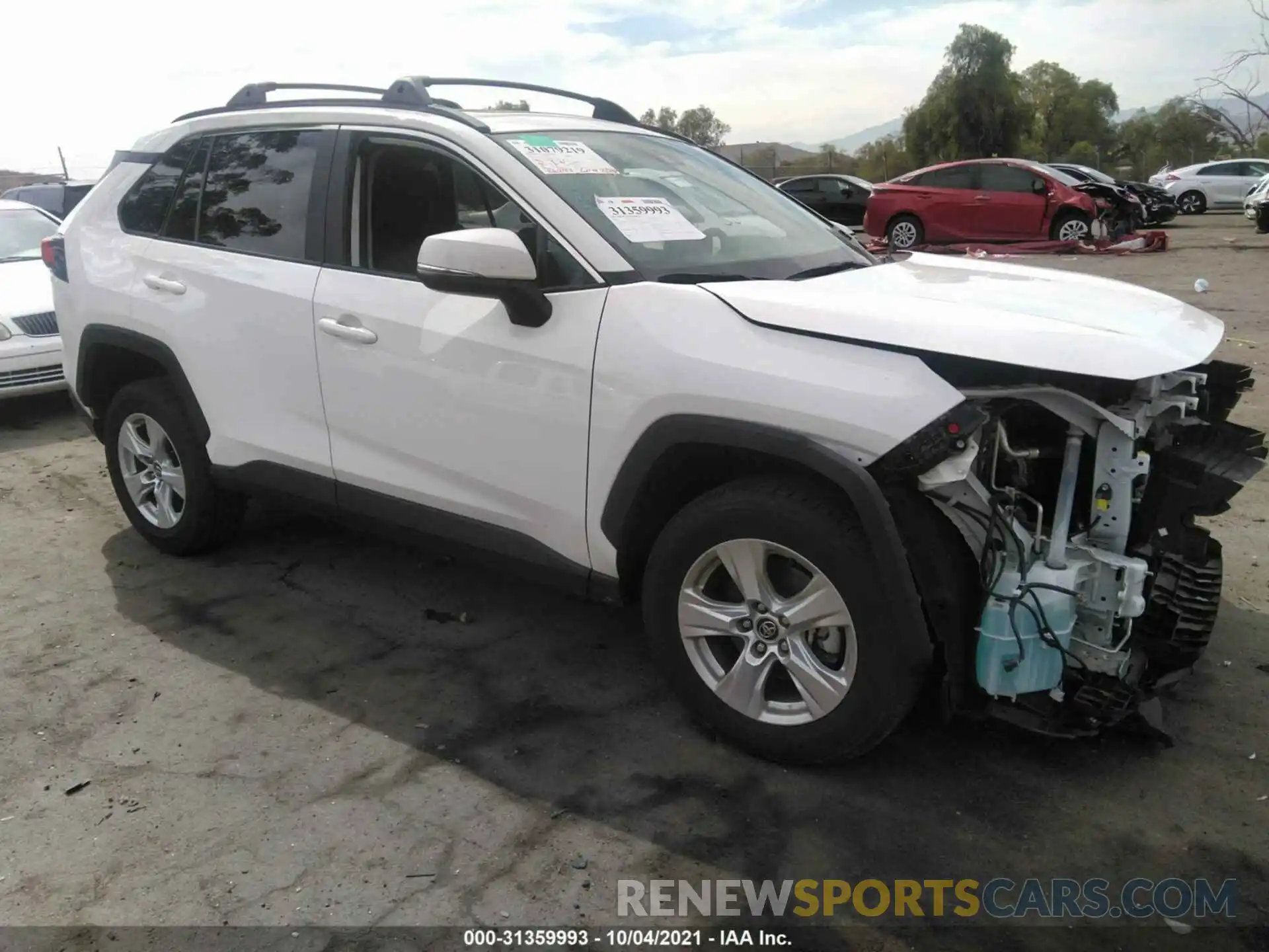 1 Photograph of a damaged car 2T3W1RFV7MW105649 TOYOTA RAV4 2021