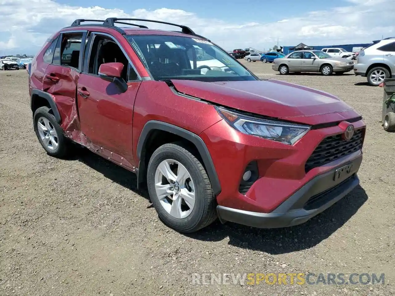 1 Photograph of a damaged car 2T3W1RFV7MW106672 TOYOTA RAV4 2021