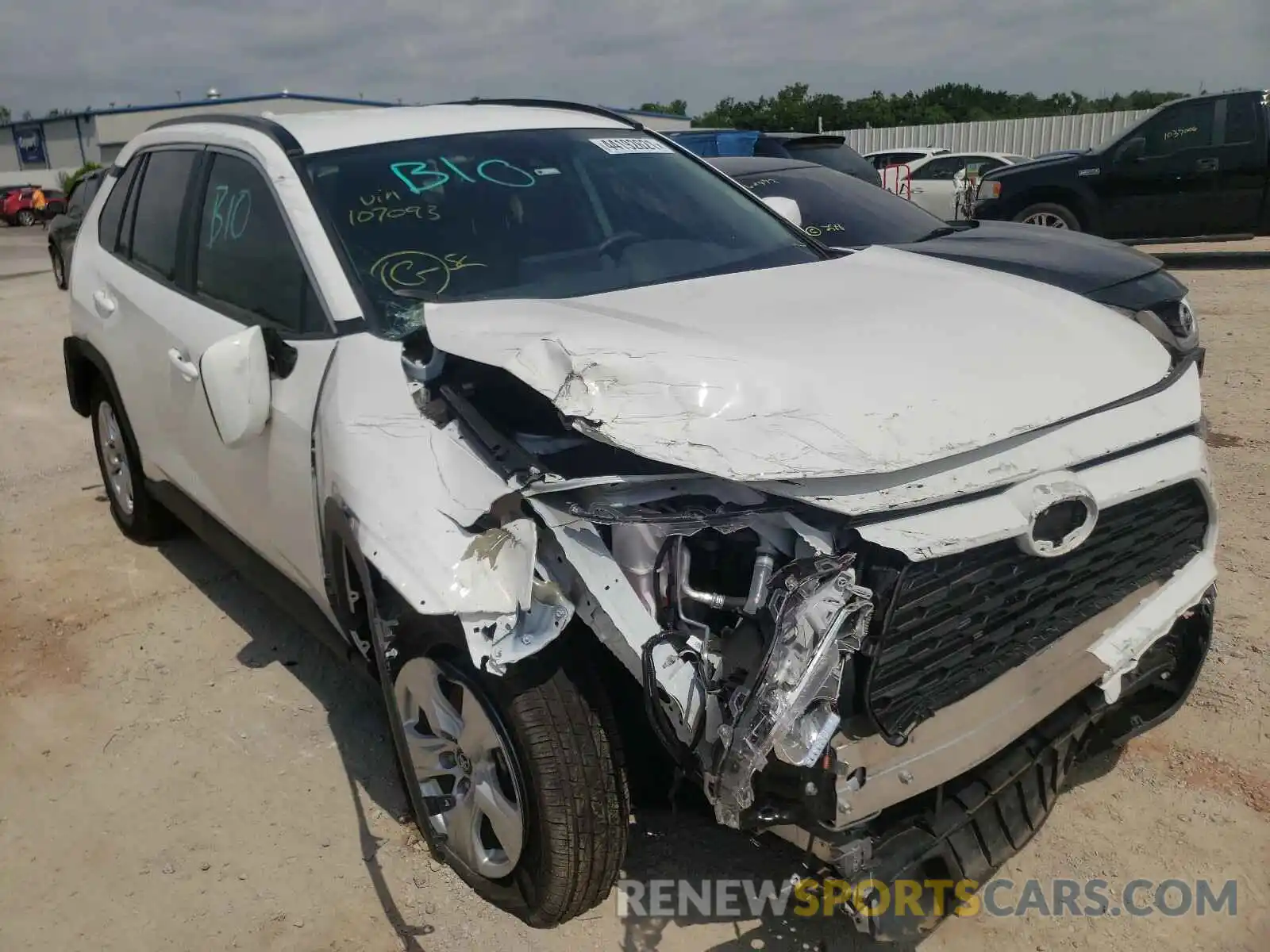 9 Photograph of a damaged car 2T3W1RFV7MW107093 TOYOTA RAV4 2021