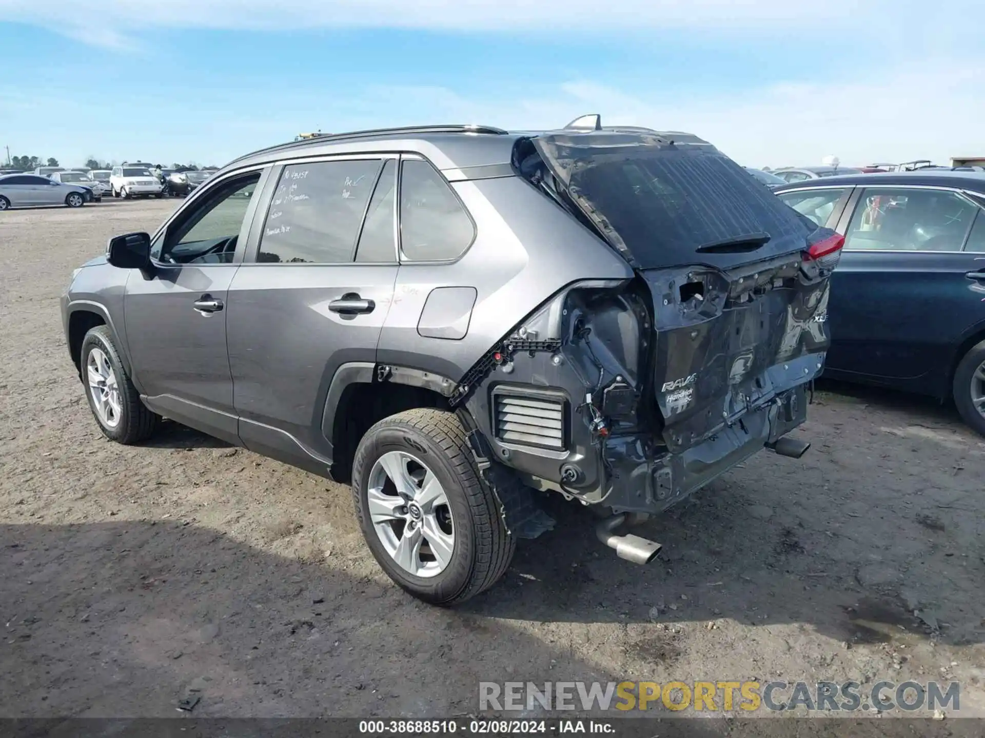 3 Photograph of a damaged car 2T3W1RFV7MW107174 TOYOTA RAV4 2021